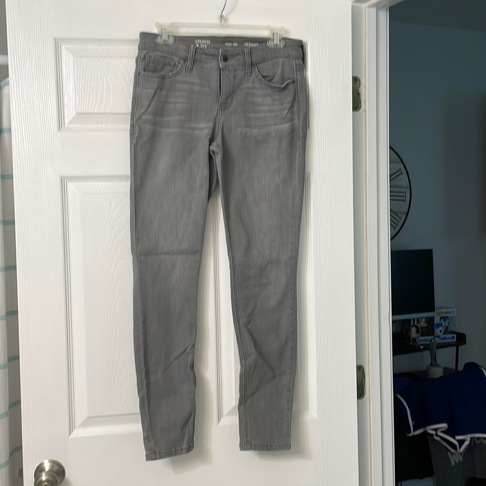 Crown & Ivy skinny stretch denim, 6R in gray